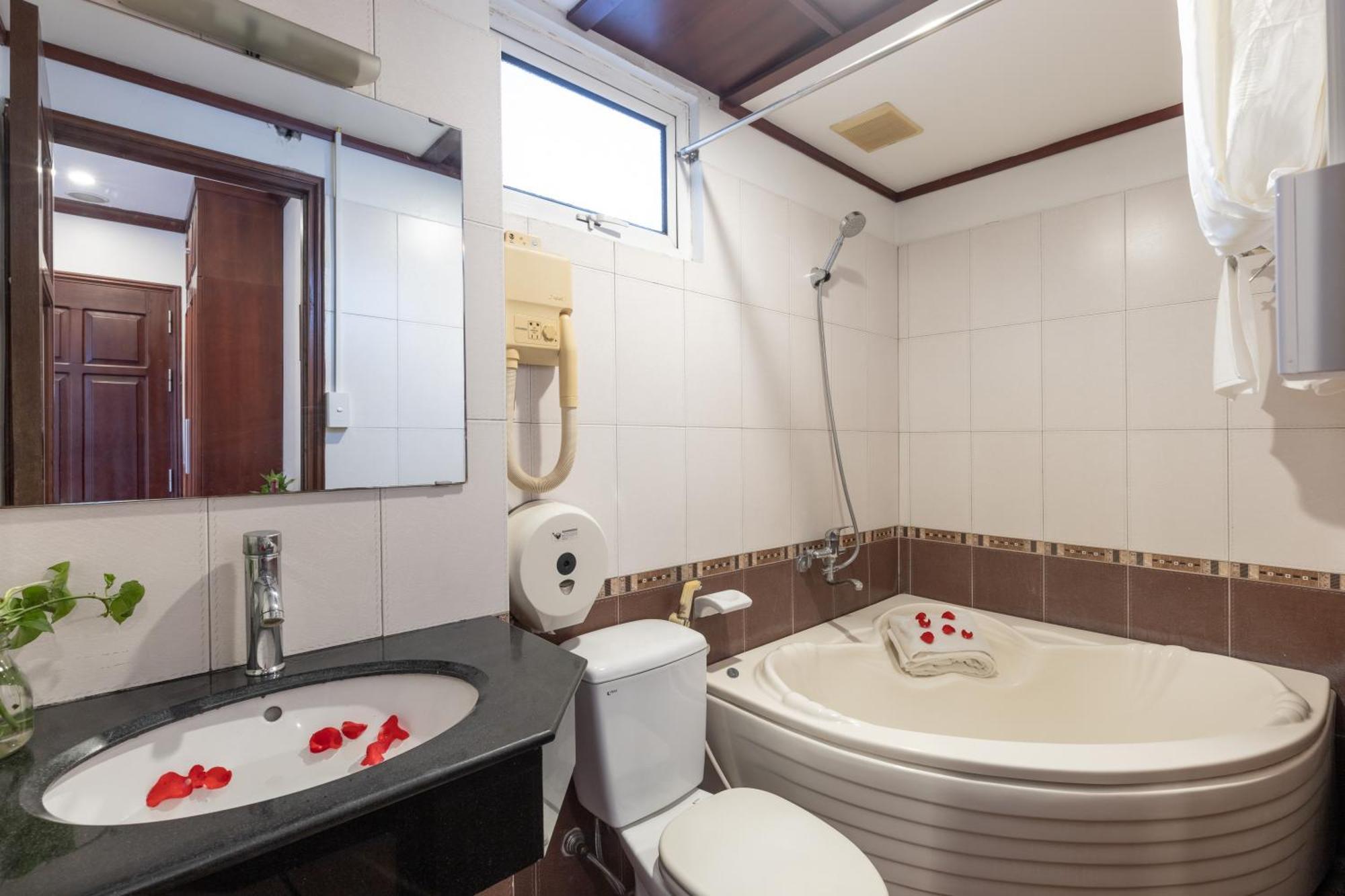 T - Apartment ハノイ市 エクステリア 写真